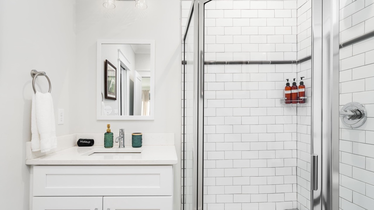 Photo of Bathroom in Wilmington Historic District