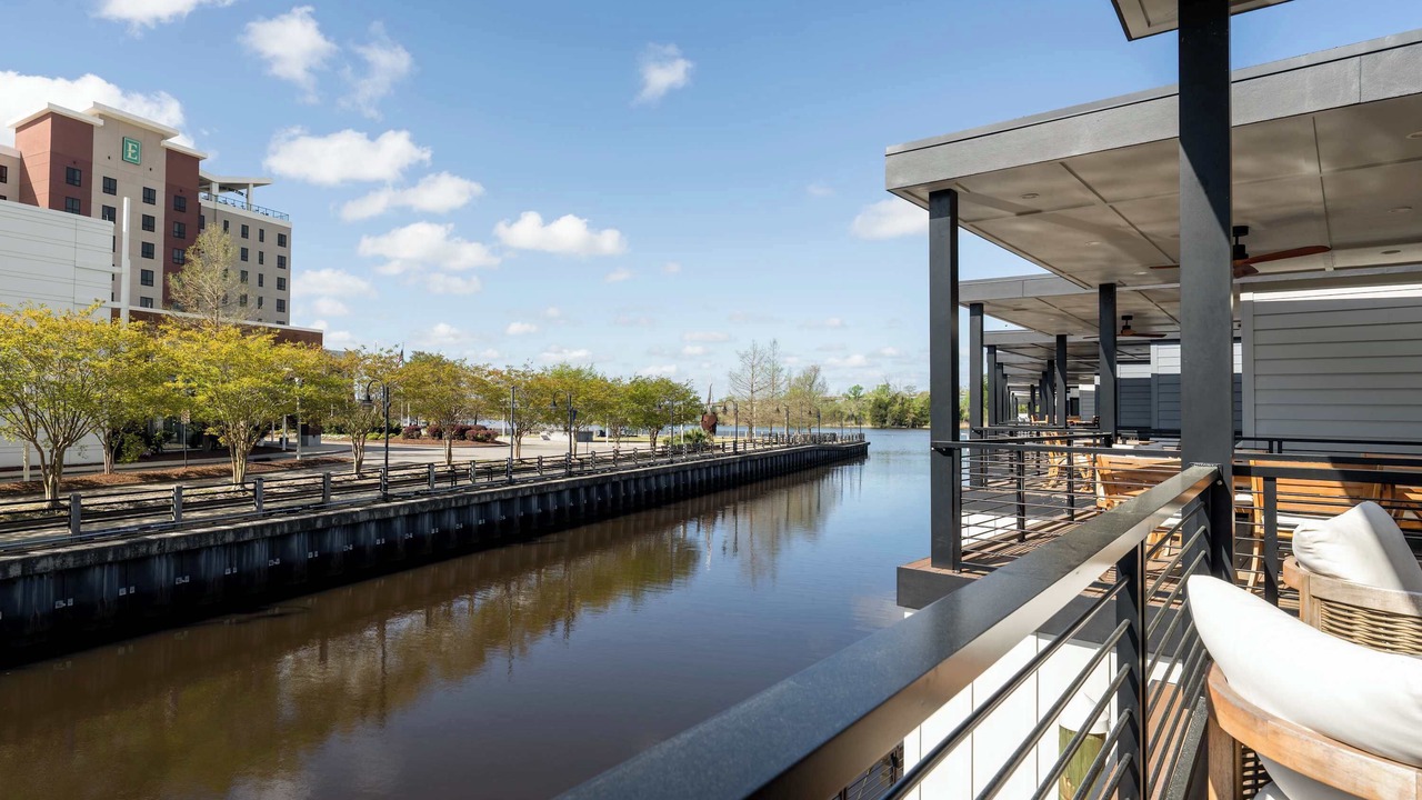 Photo of Outdoor in River District