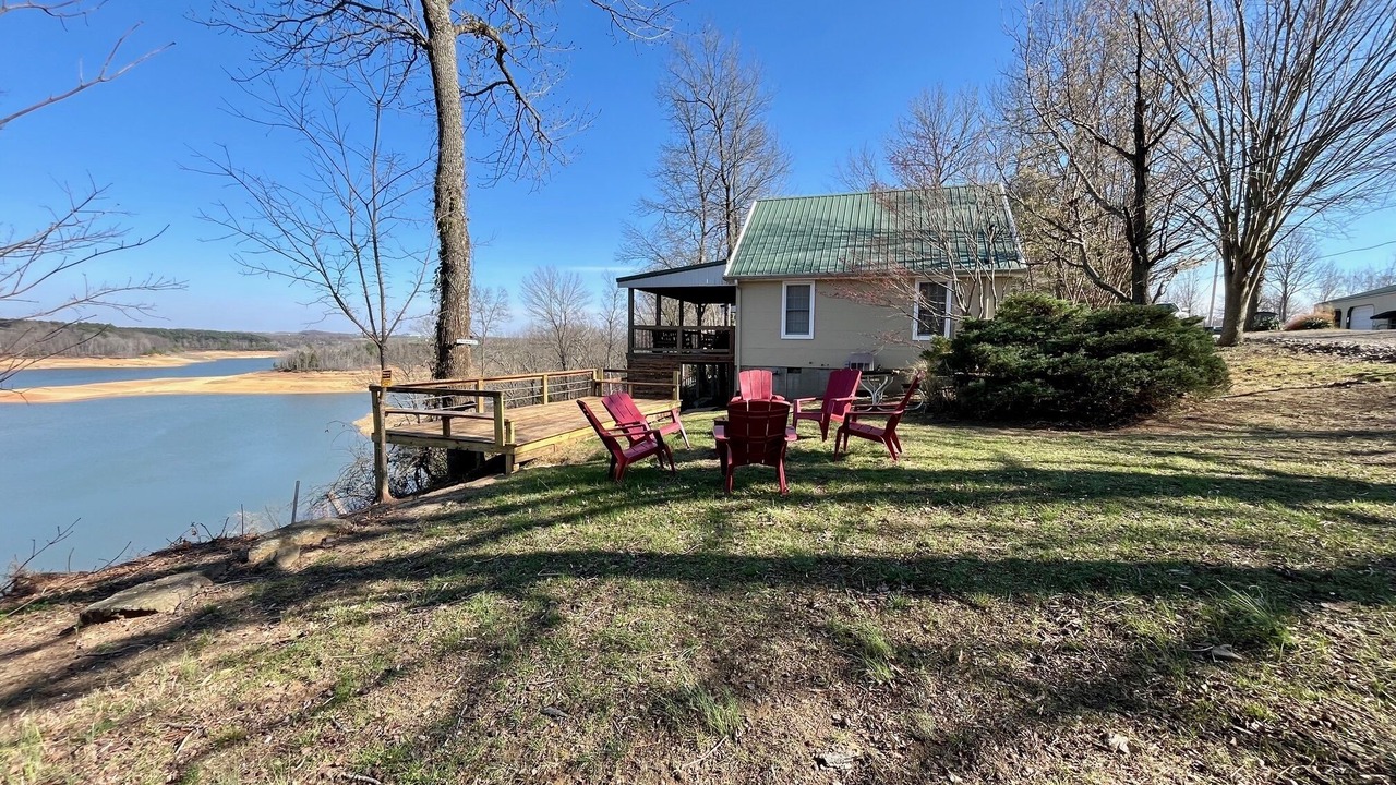Photo of Patio Balcony in Falls of Rough