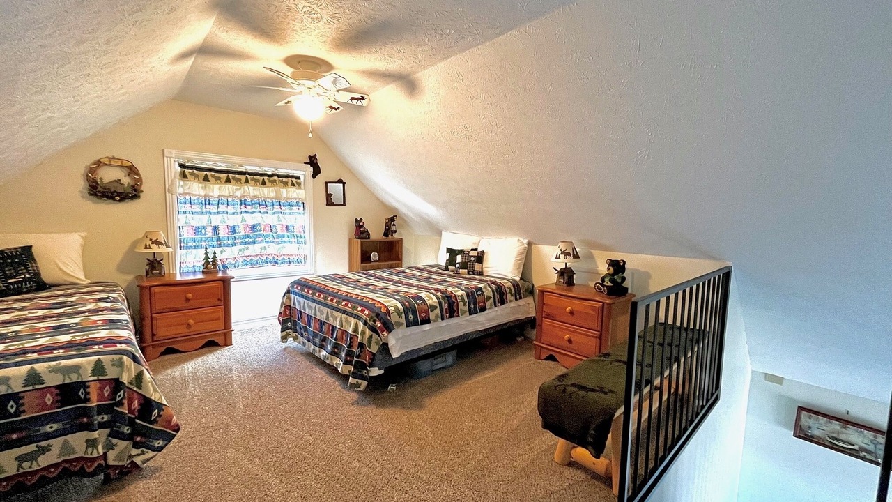 Photo of Bedroom in Falls of Rough