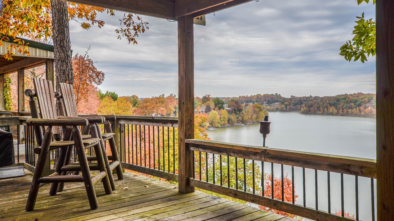Photo of Patio Balcony in Falls of Rough