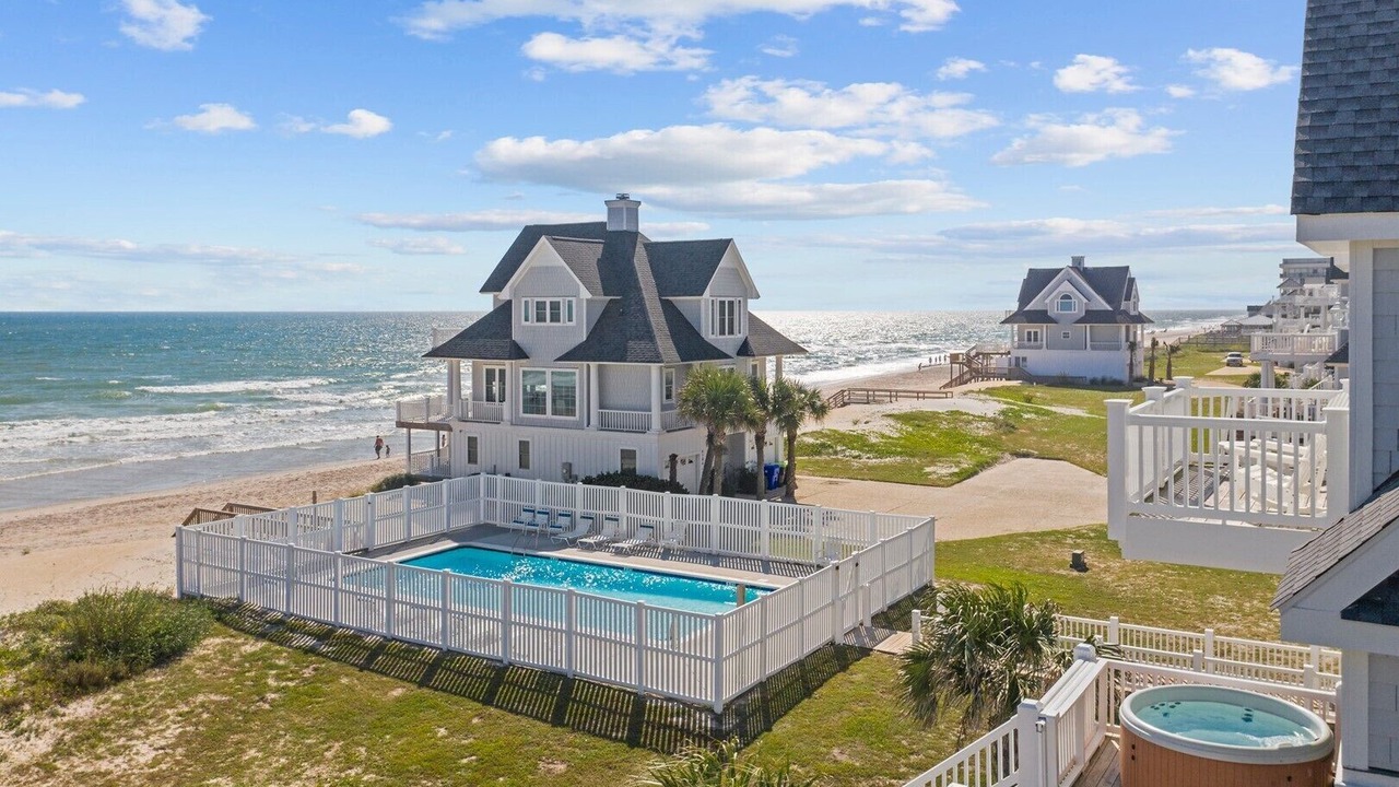 Photo of Others in North Topsail Beach