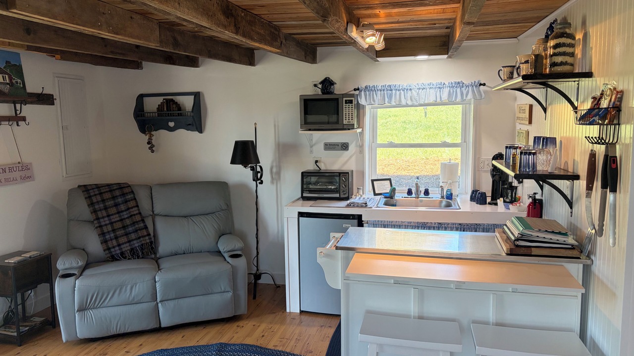Photo of Livingroom in Copper Hill