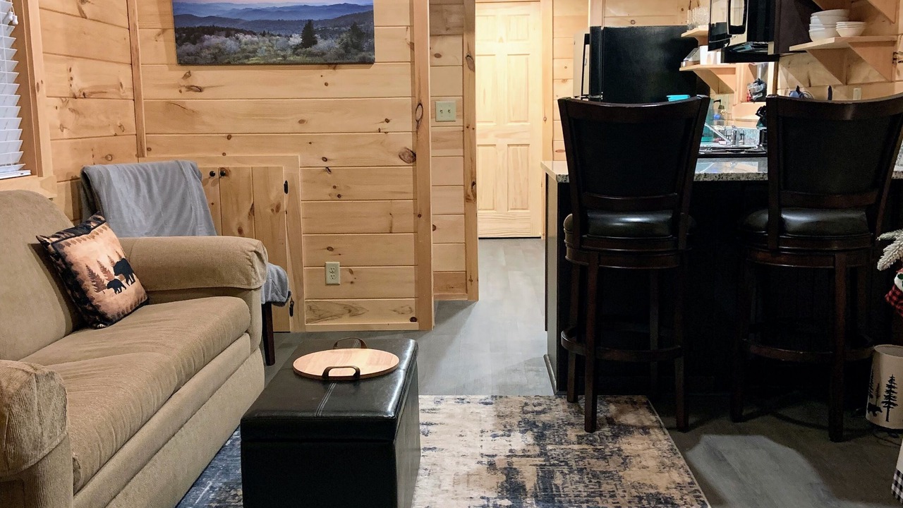 Photo of Livingroom in Travelers Rest