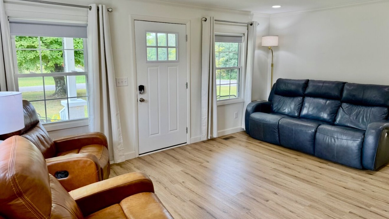 Photo of Livingroom in Livingston