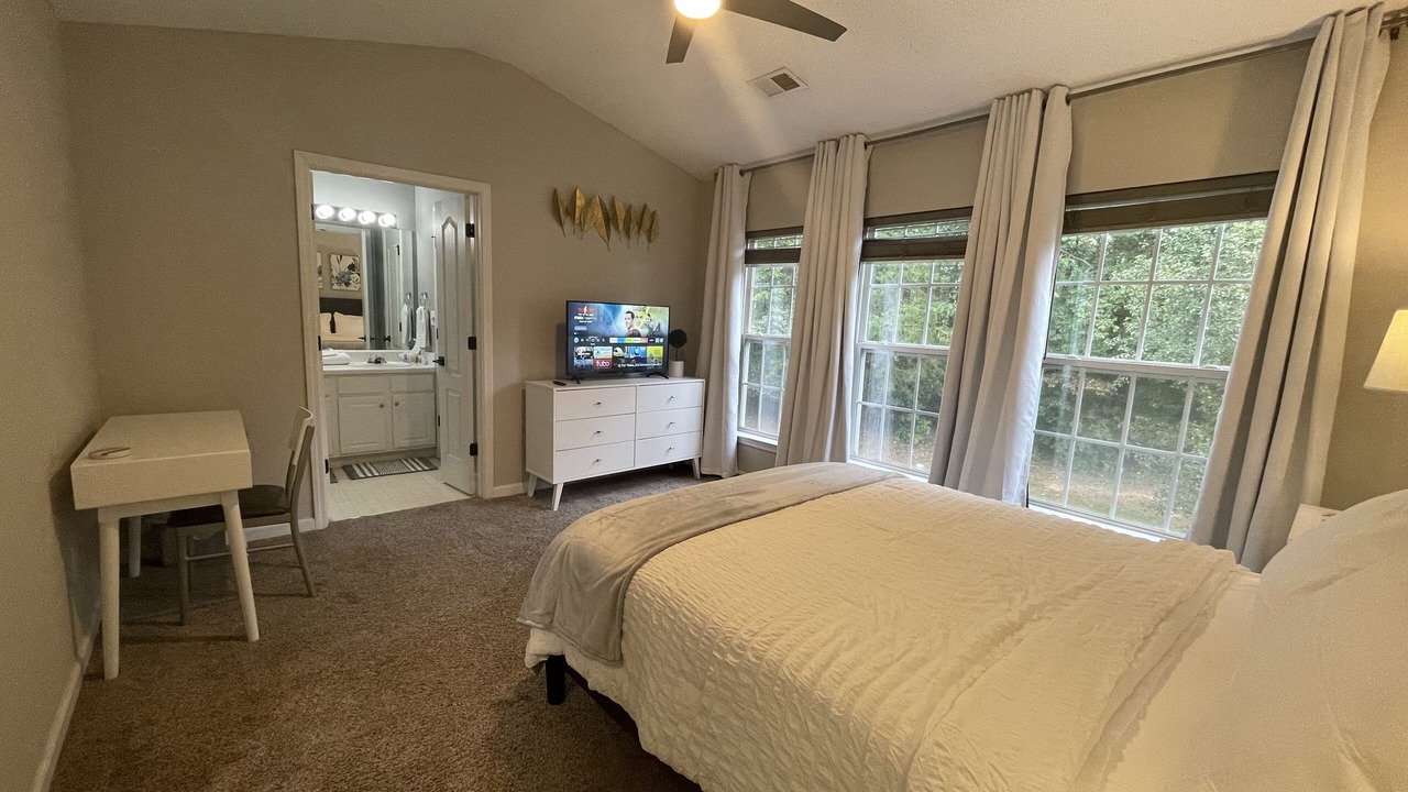 Photo of Bedroom in Deep River