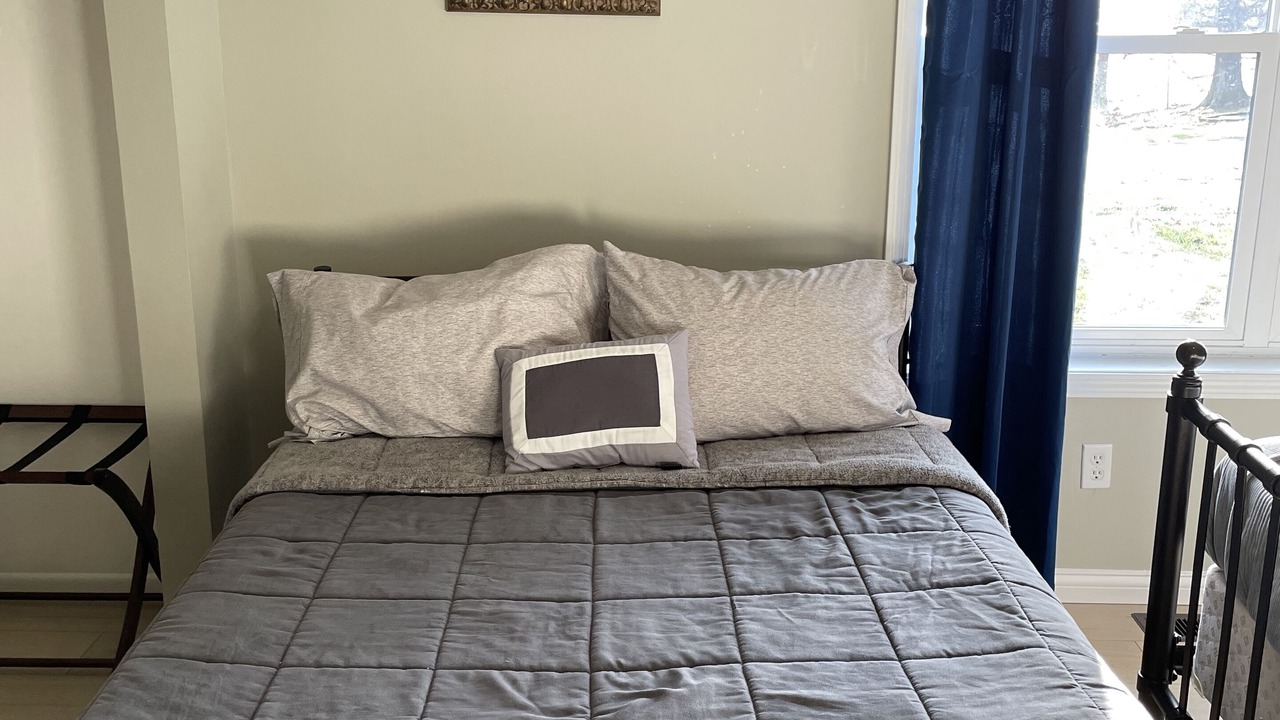 Photo of Bedroom in Hardin