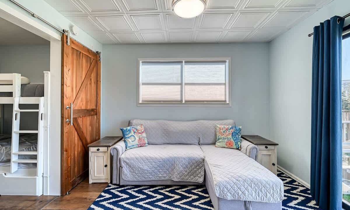 Photo of Livingroom in Sneads Ferry