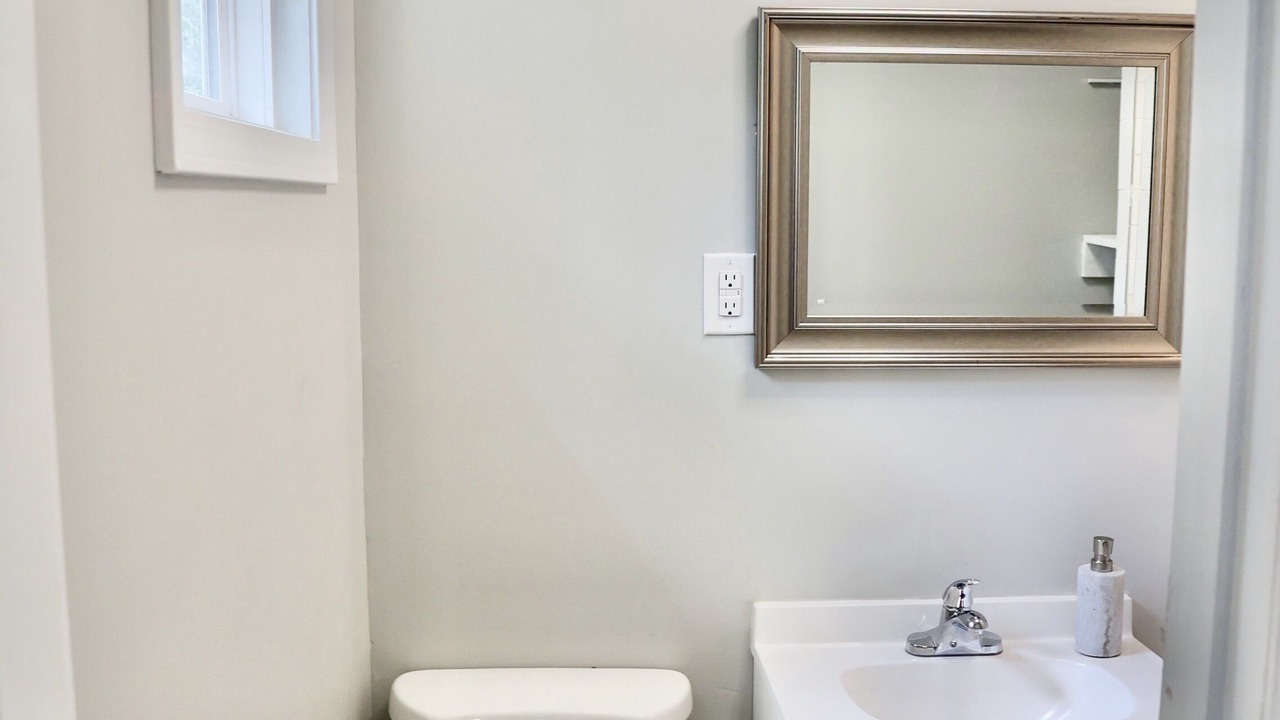 Photo of Bathroom in Pineywoods