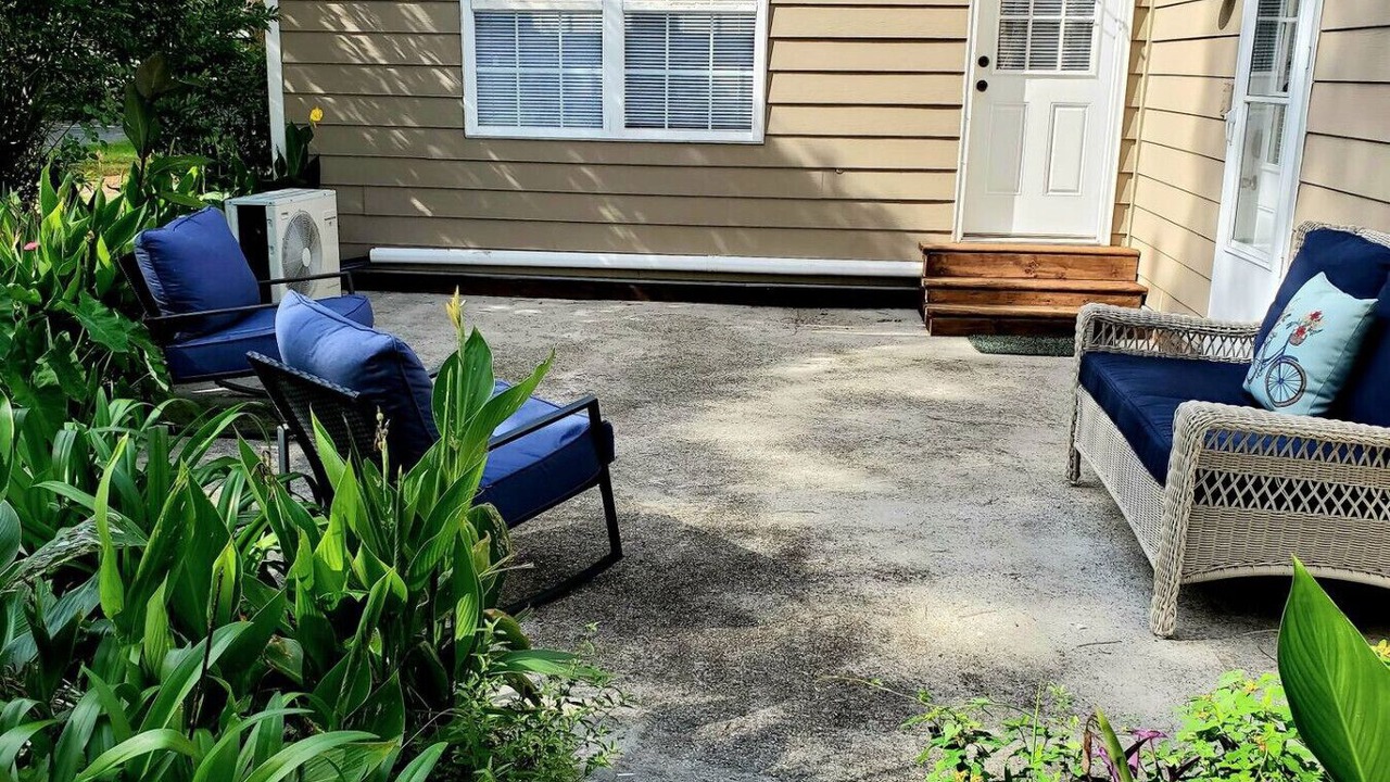 Photo of Outdoor in Avondale