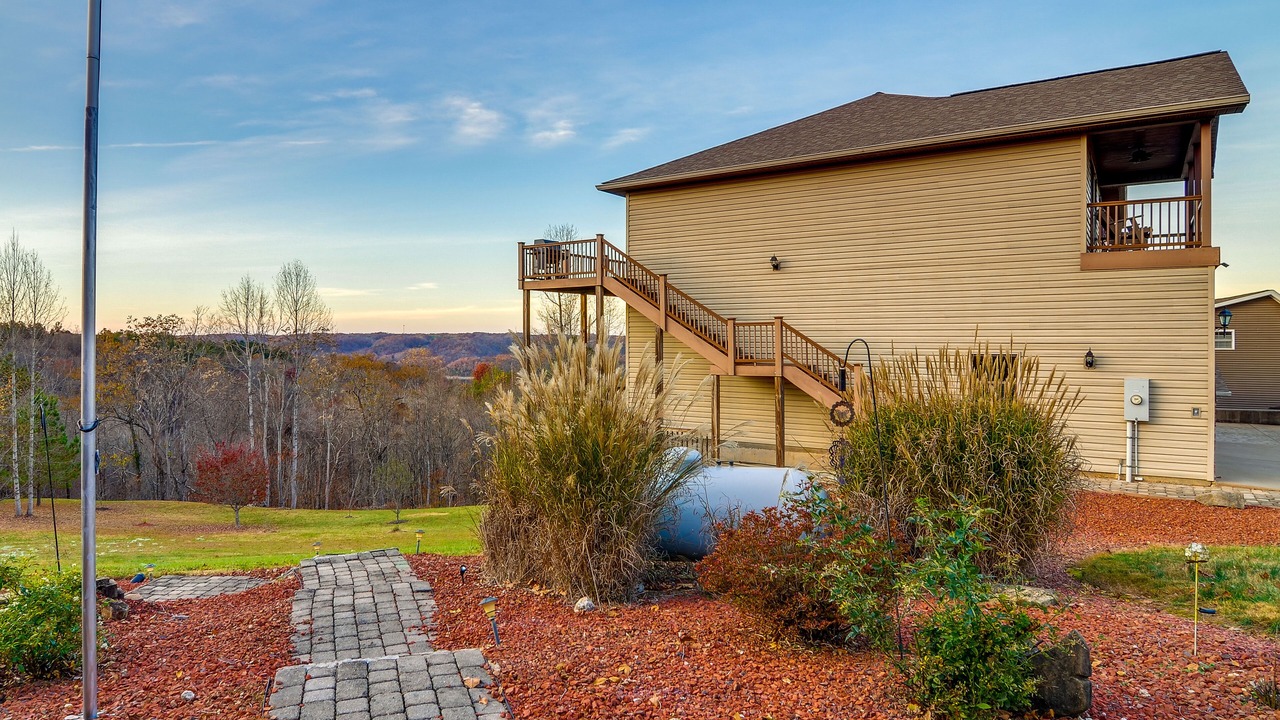 Photo of Outdoor in Byrdstown