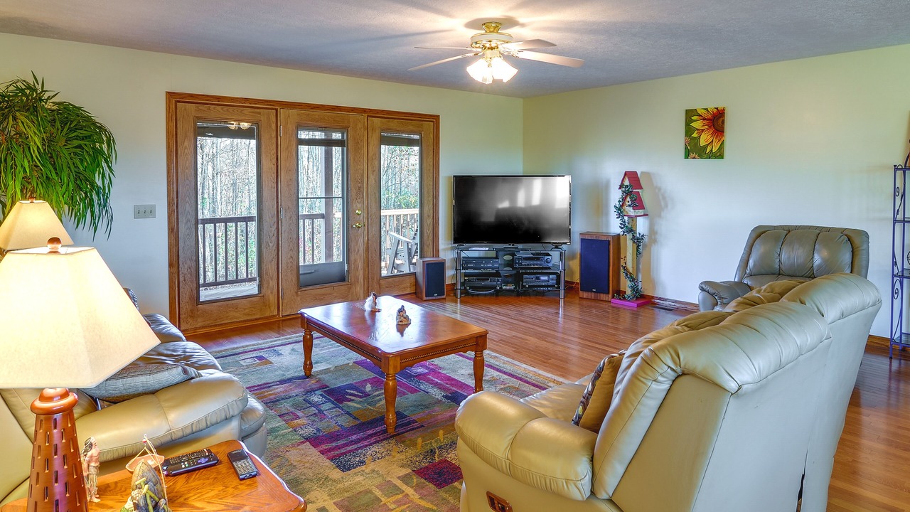 Photo of Bedroom in Byrdstown