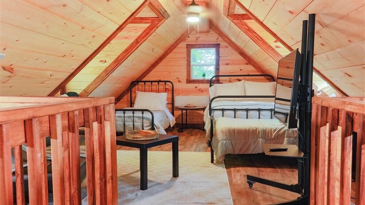 Photo of Bedroom in Rogers
