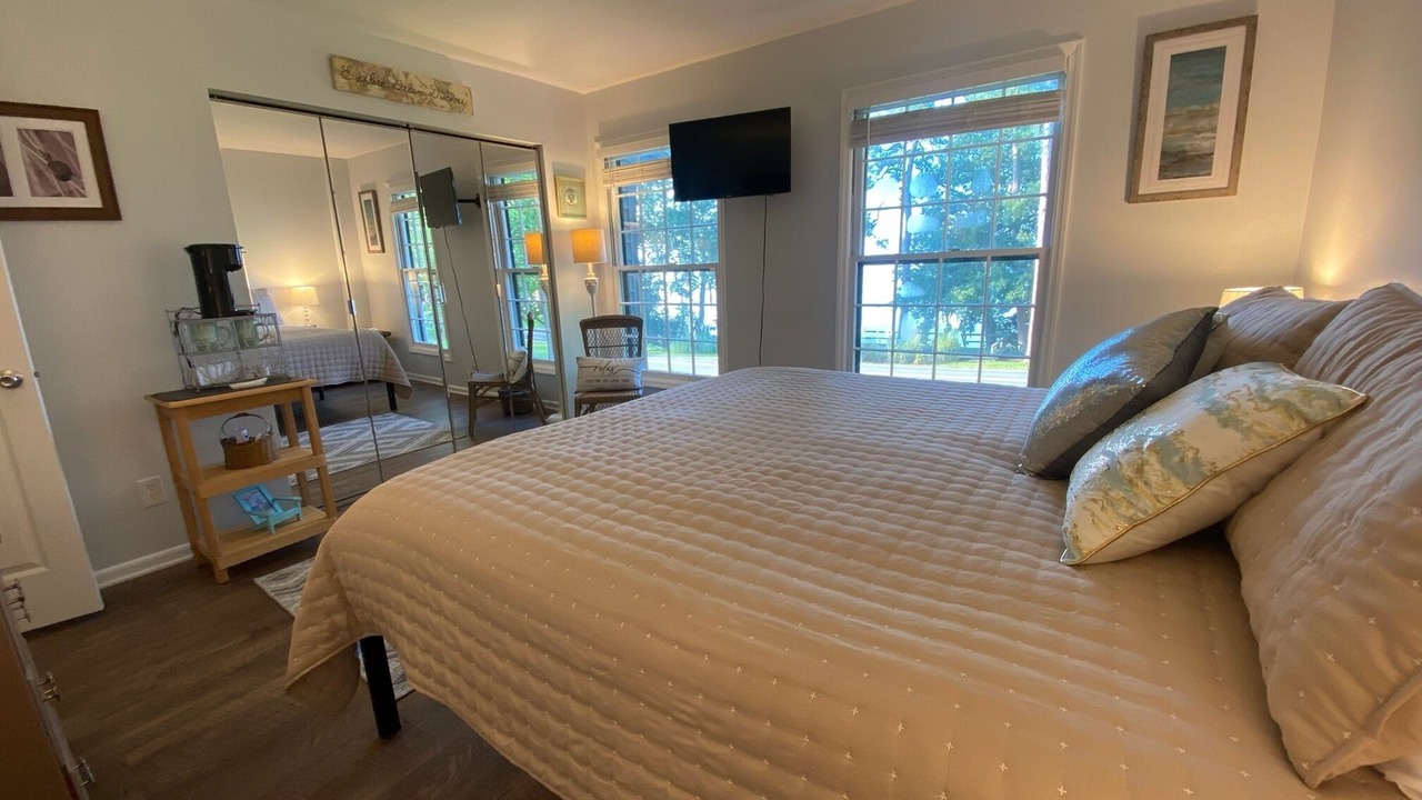 Photo of Bedroom in Lake Waccamaw