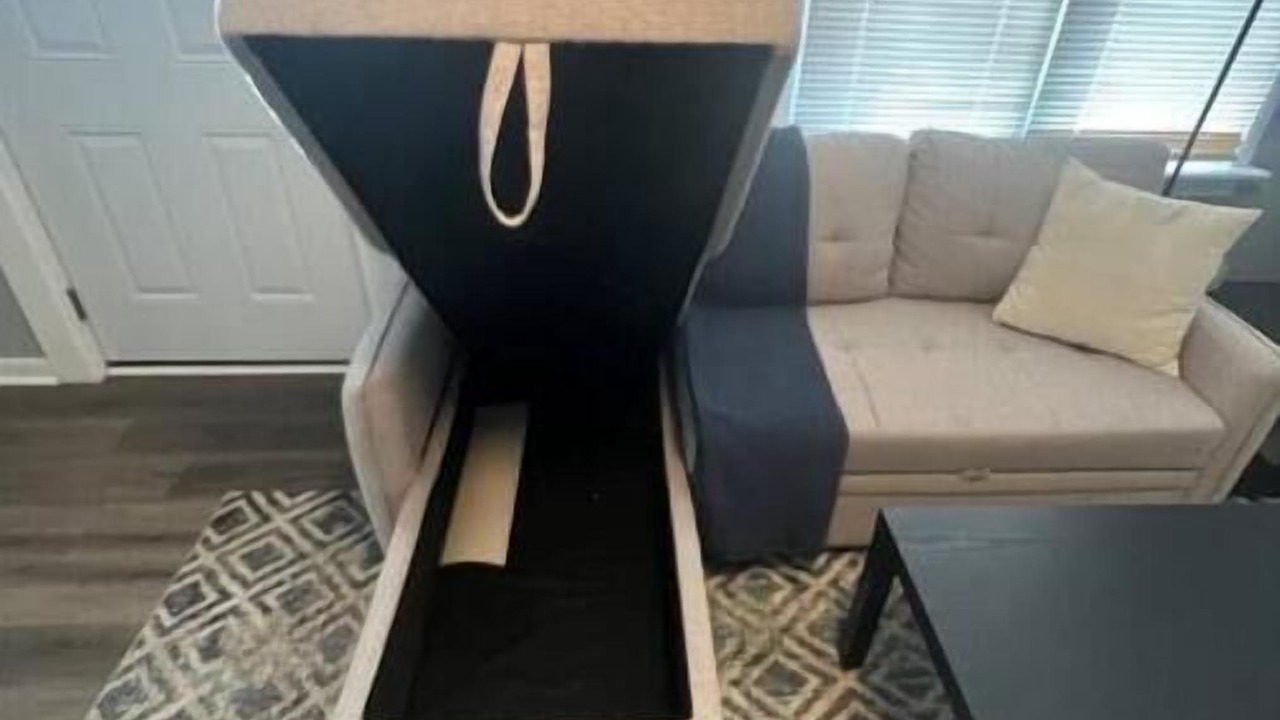 Photo of Livingroom in Hopewell
