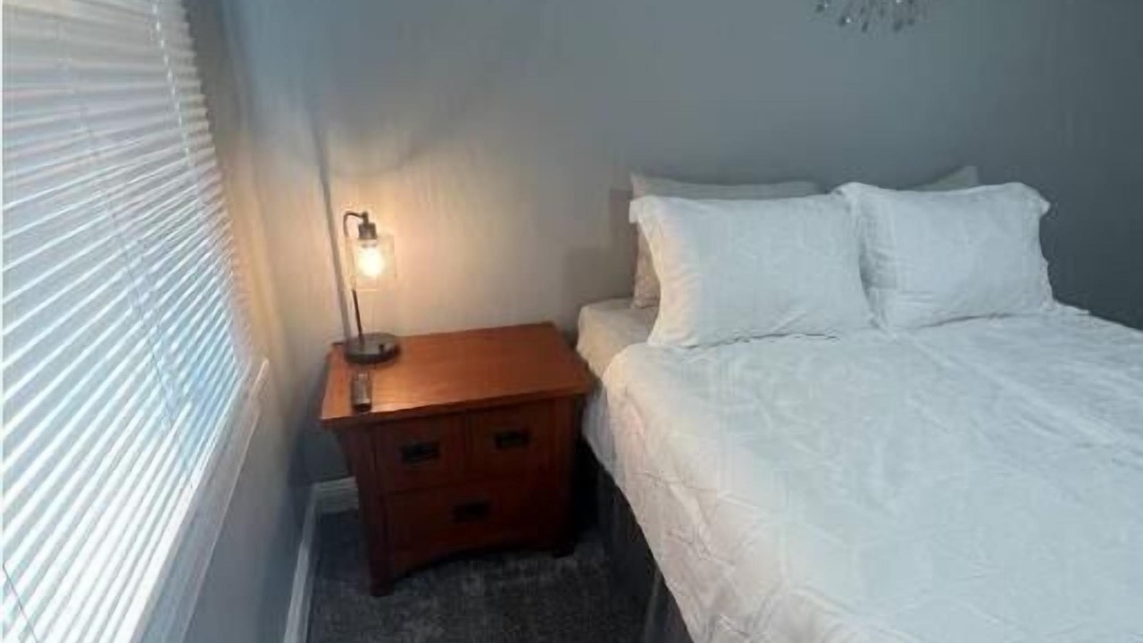 Photo of Bedroom in Hopewell