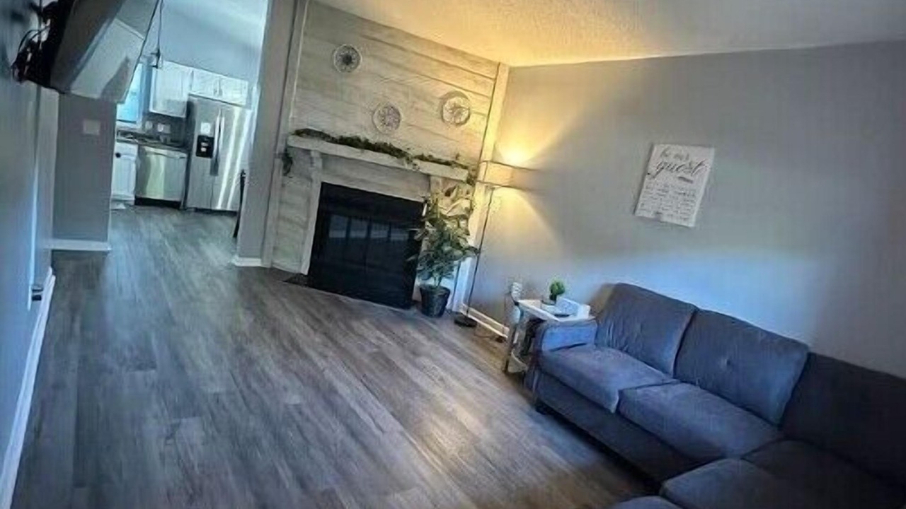 Photo of Livingroom in Greensboro