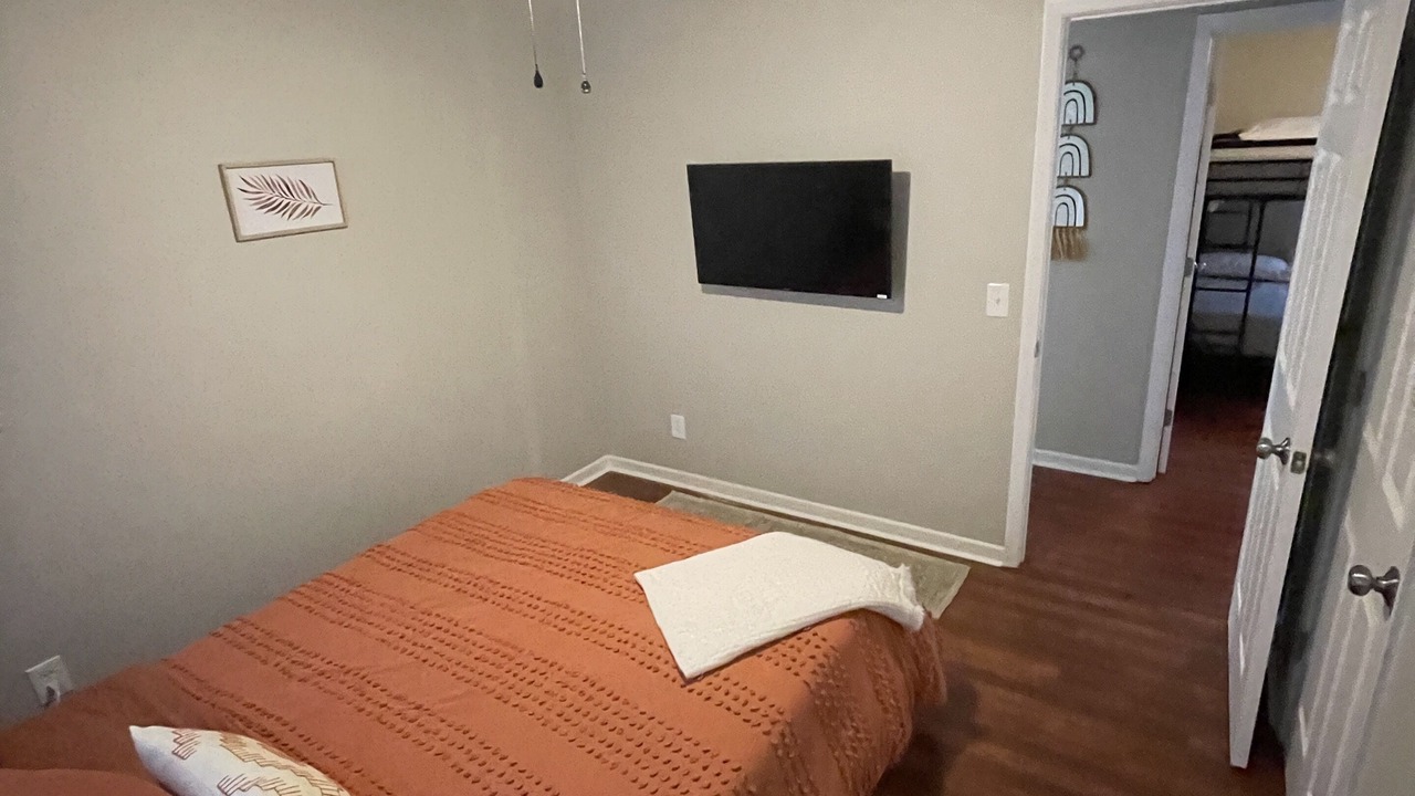 Photo of Bedroom in Silver Lake