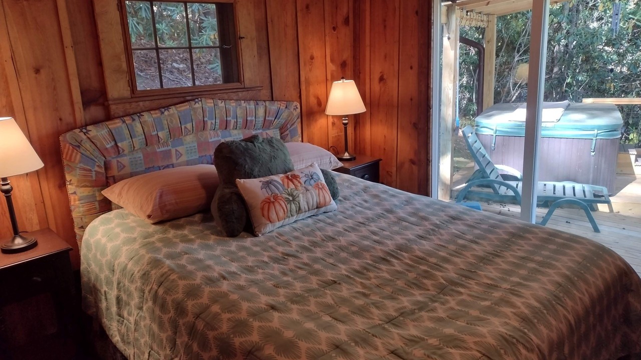 Photo of Bedroom in Black Mountain