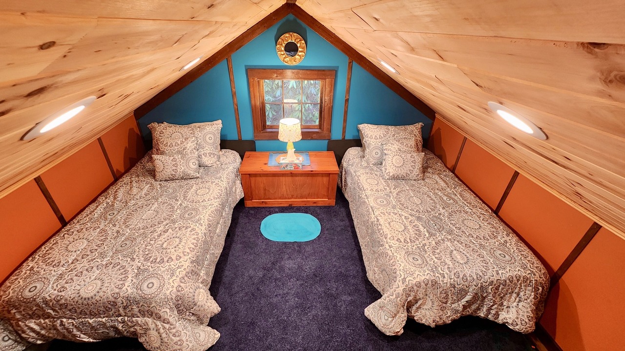 Photo of Bedroom in Black Mountain