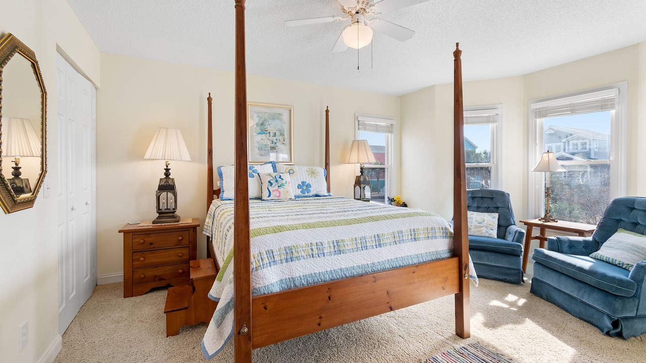 Photo of Bedroom in Holden Beach