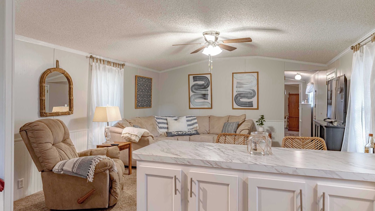 Photo of Bedroom in Falls of Rough