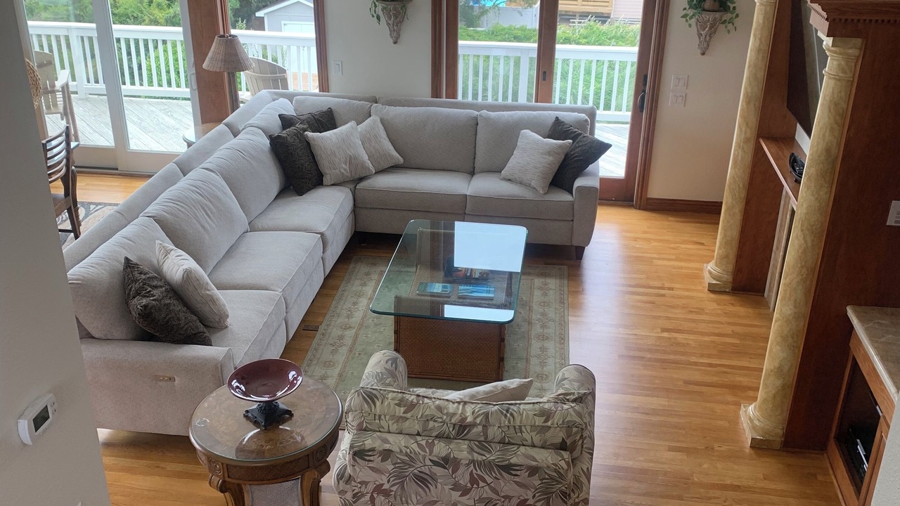 Photo of Livingroom in Avon