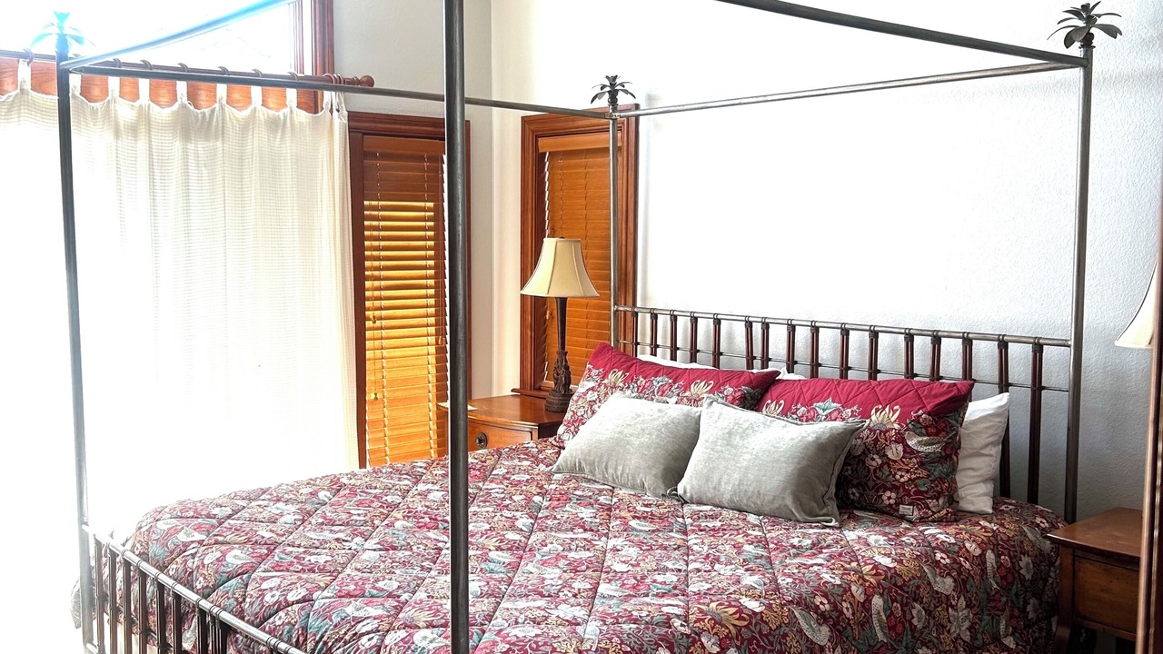Photo of Bedroom in Avon