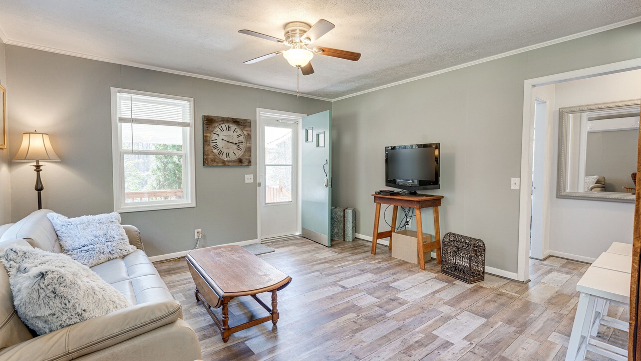 Photo of Bedroom in Kyle