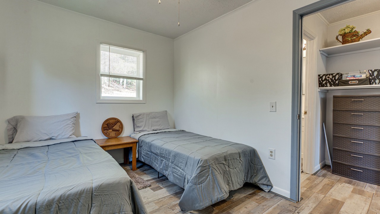 Photo of Bedroom in Kyle