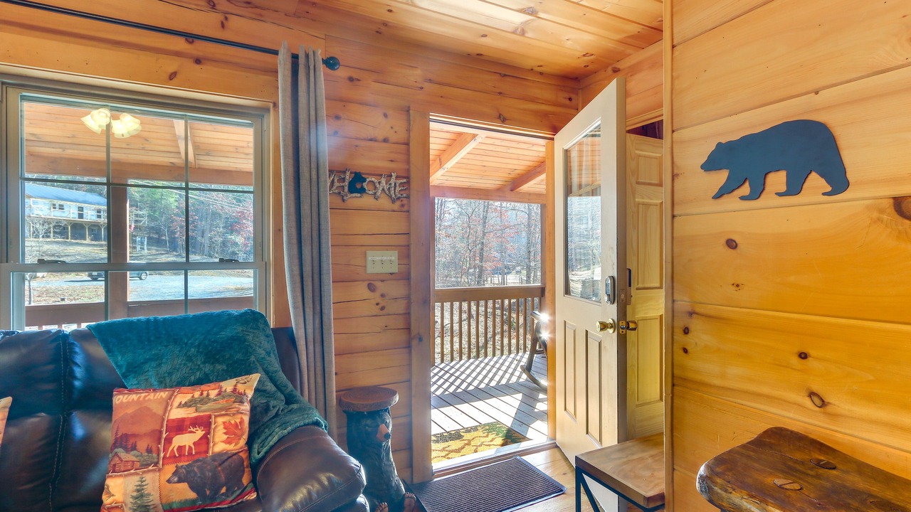 Photo of Livingroom in Wardensville