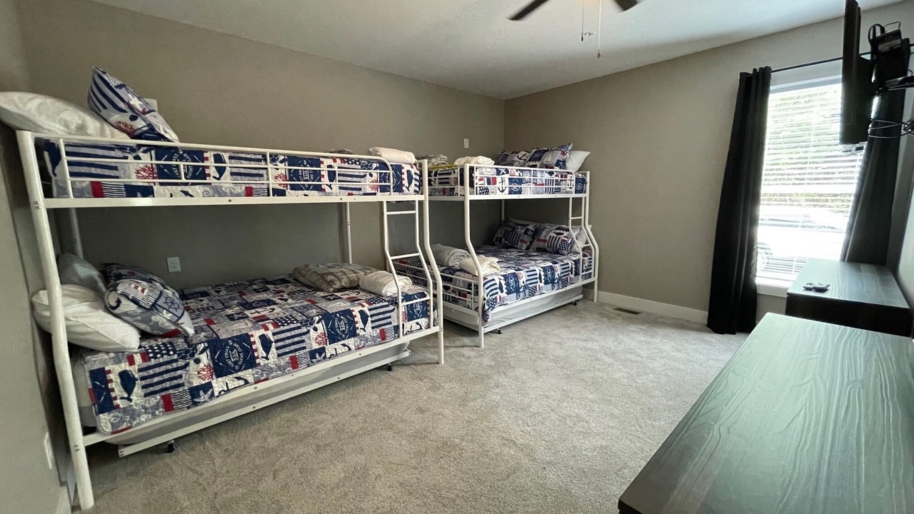 Photo of Bedroom in La Follette