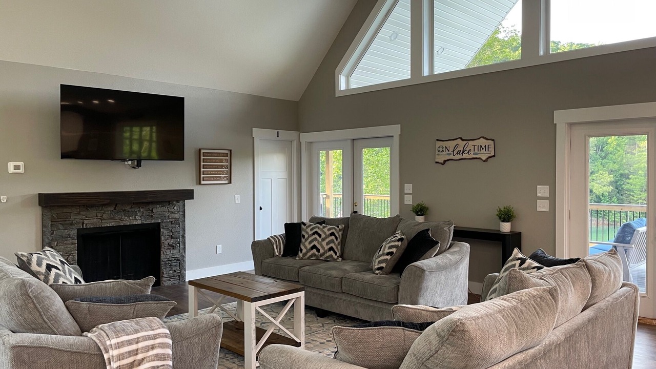 Photo of Livingroom in La Follette
