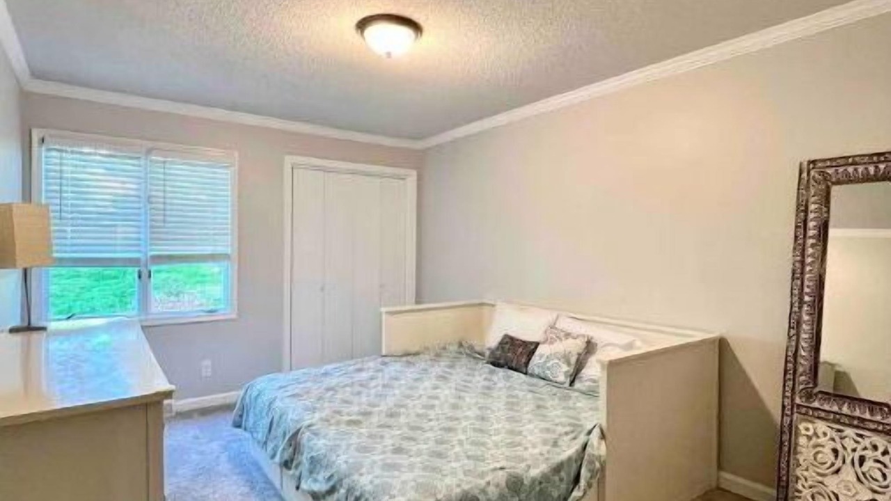 Photo of Bedroom in High Point