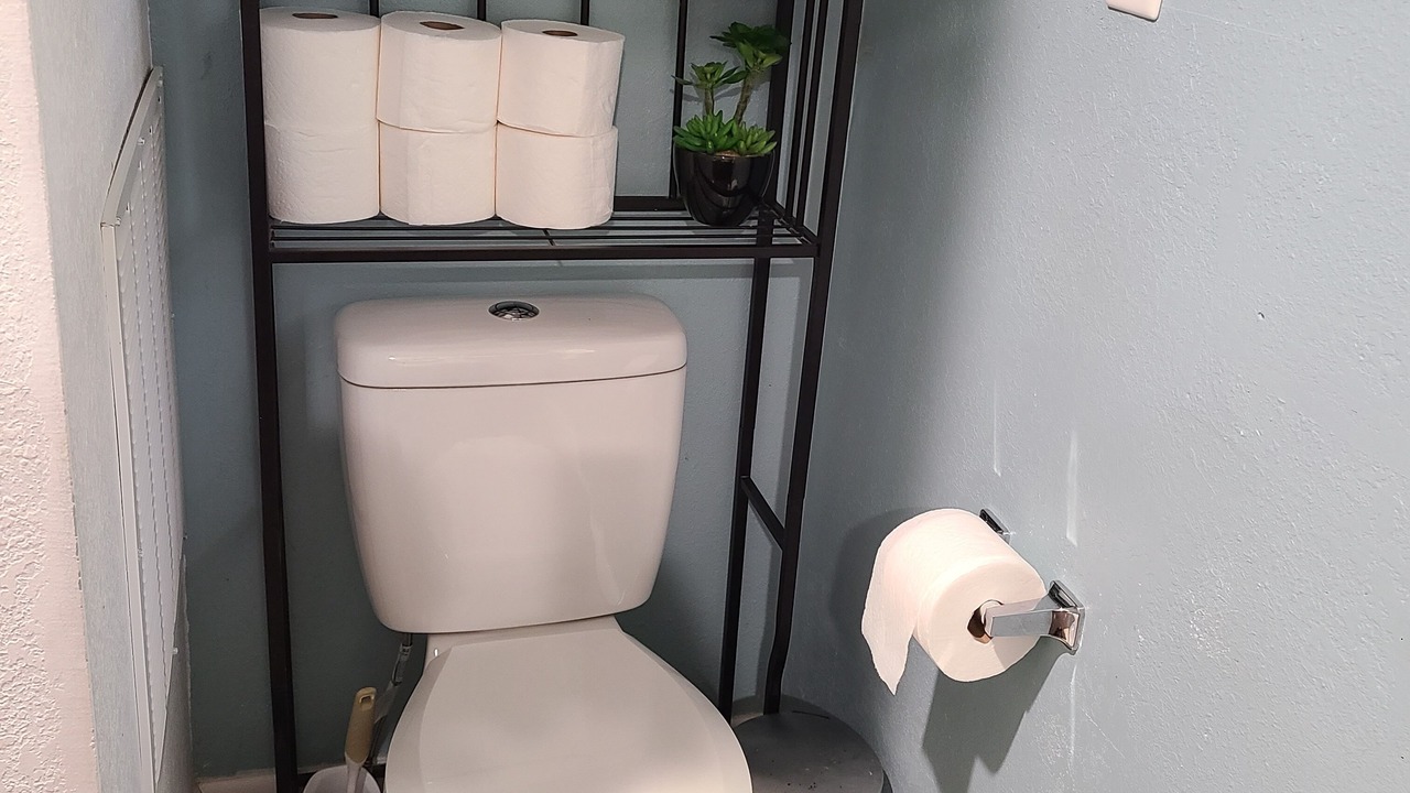 Photo of Bathroom in Muddy Pond