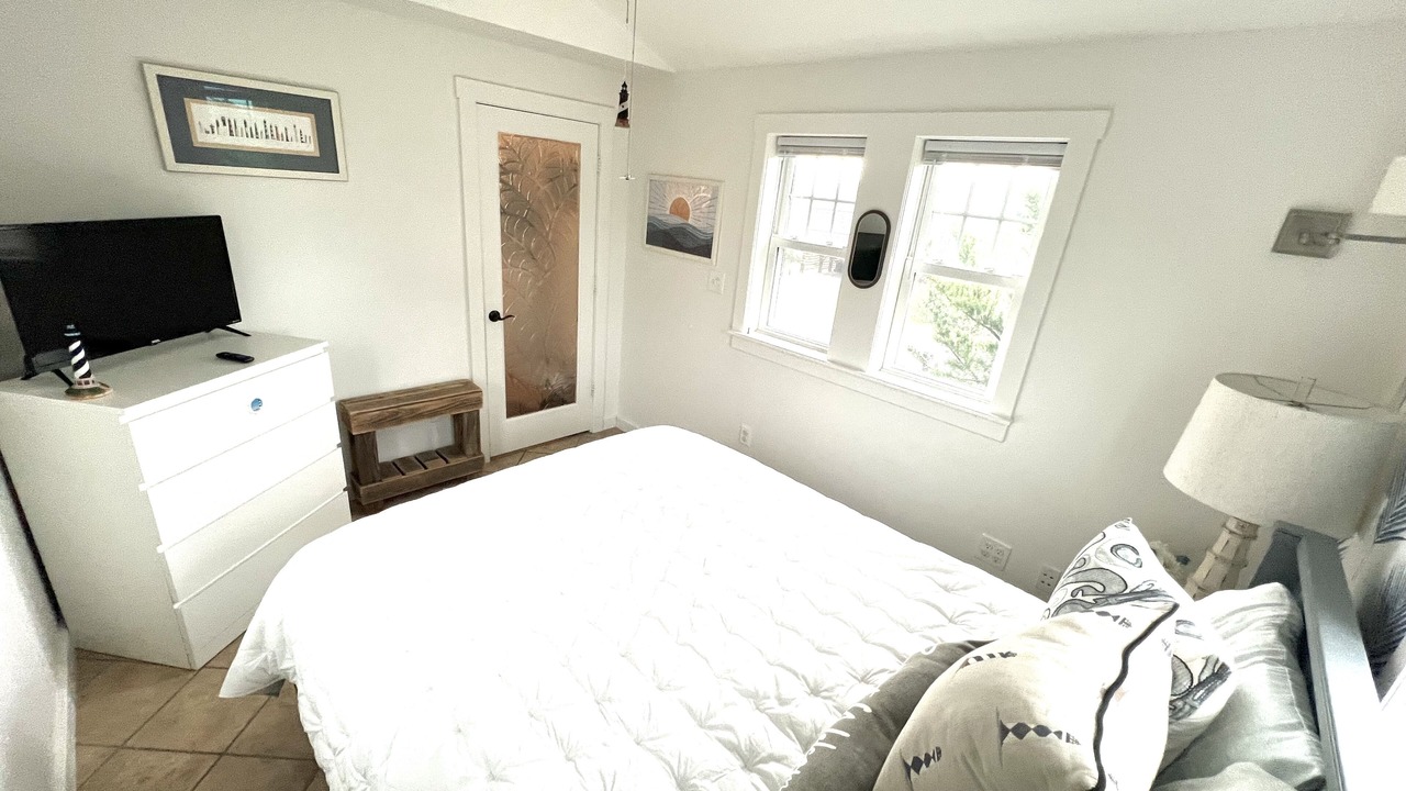 Photo of Bedroom in Avon