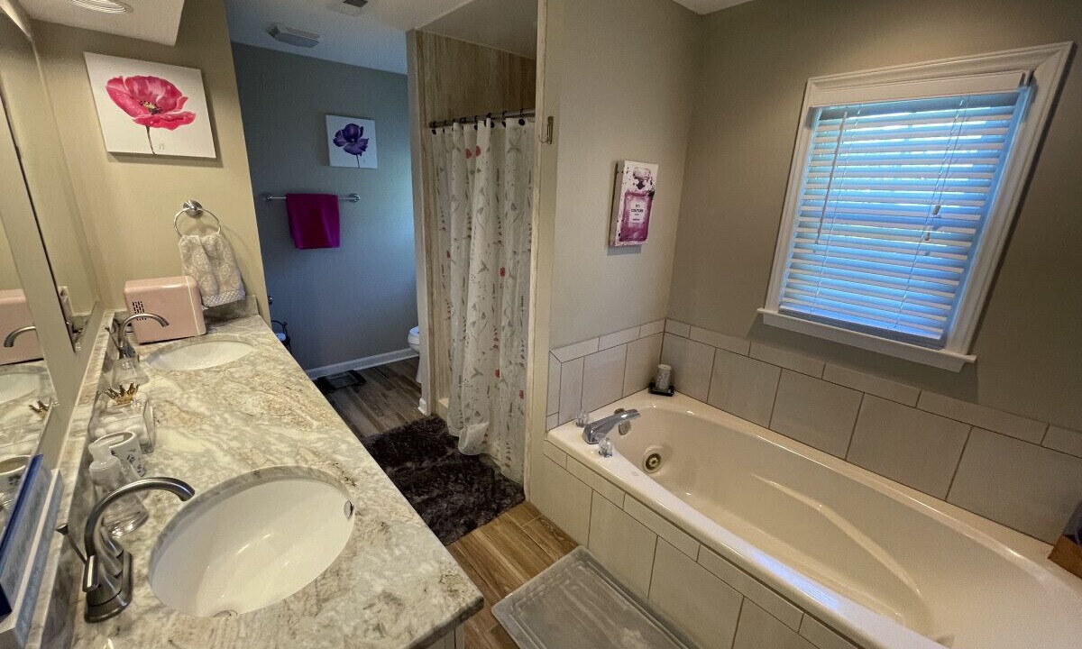 Photo of Bathroom in High Point