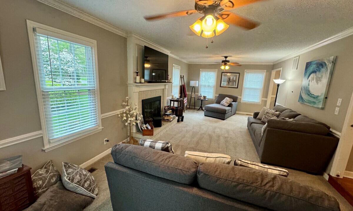 Photo of Livingroom in High Point