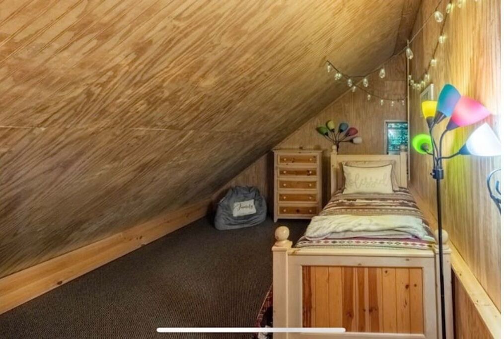 Photo of Bedroom in Andrews