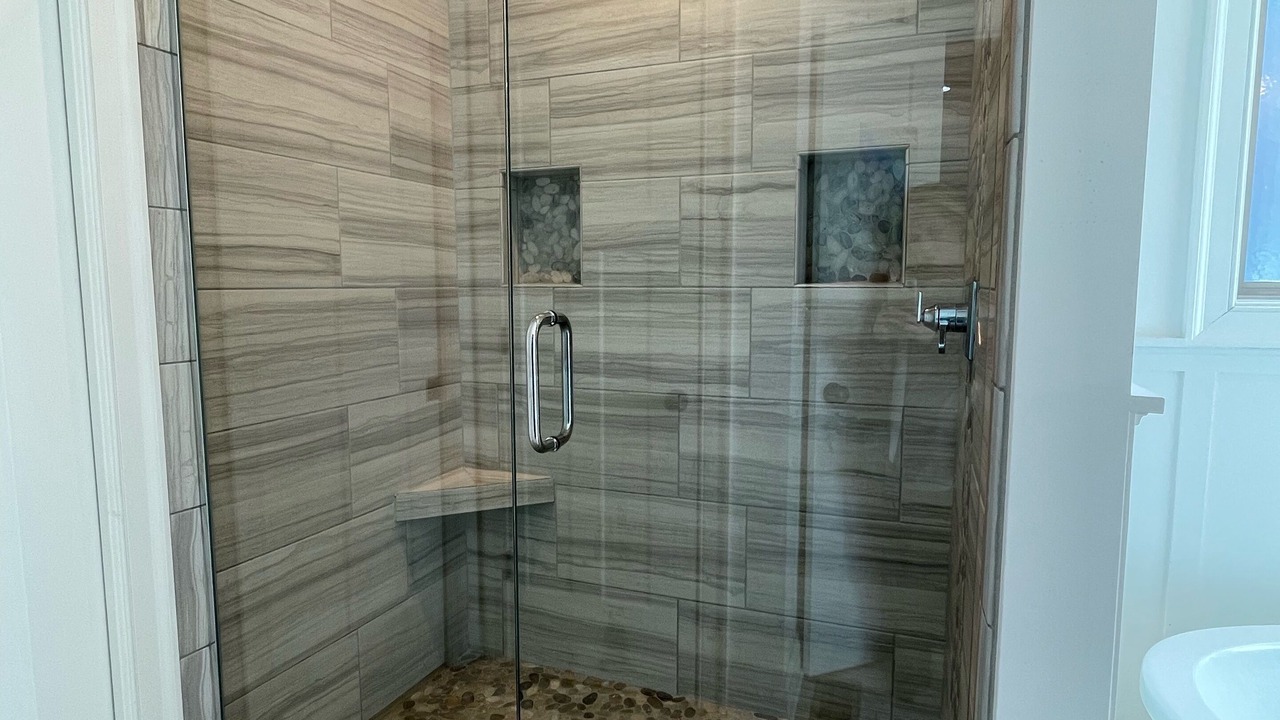 Photo of Bathroom in Buechel