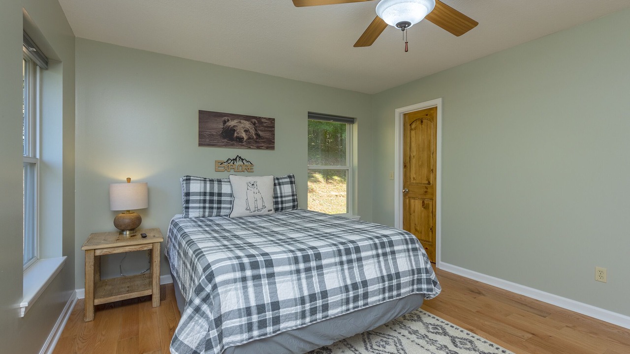Photo of Bedroom in Burnsville