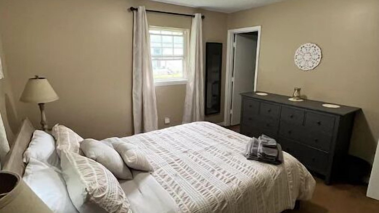 Photo of Bedroom in High Point