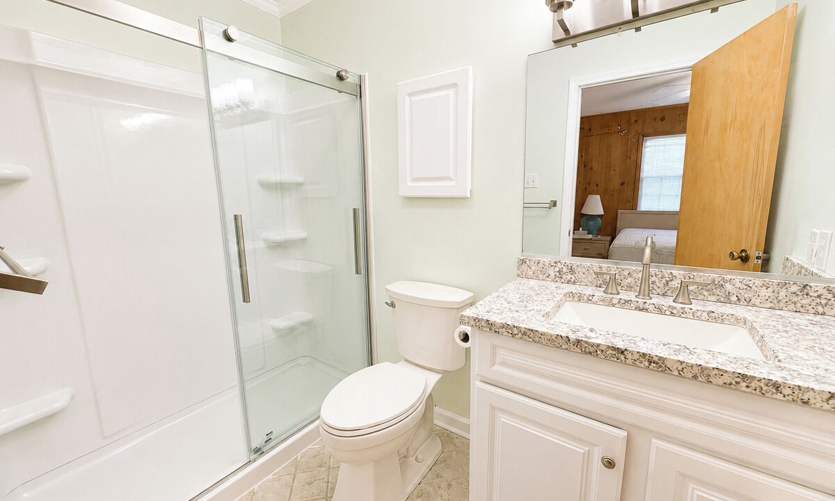 Photo of Bathroom in Southern Shores