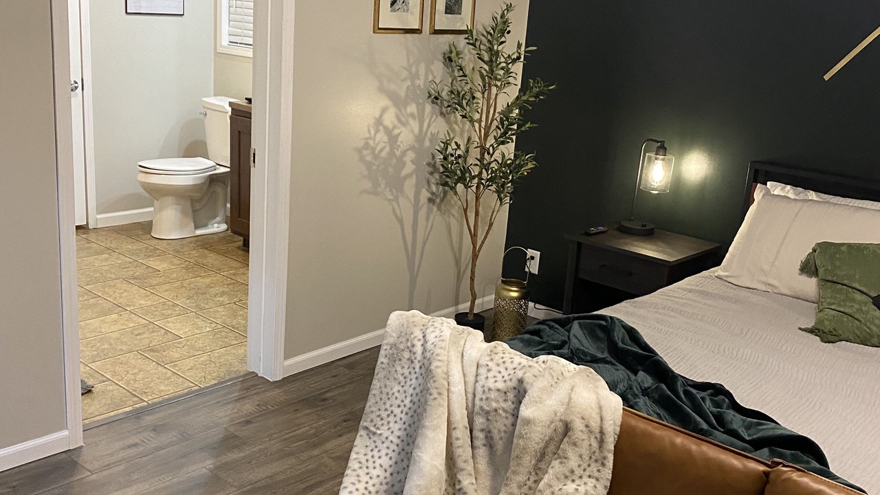 Photo of Bedroom in Newcomb