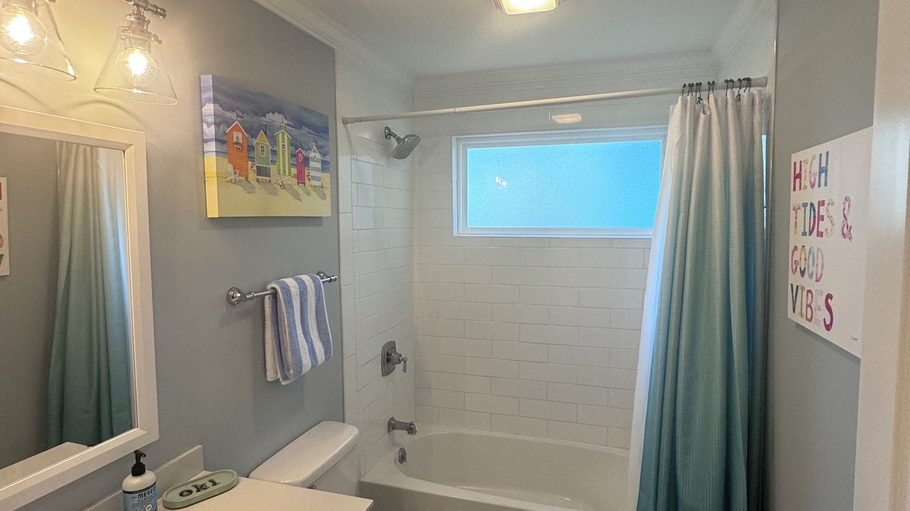 Photo of Bathroom in Tranquil Harbour