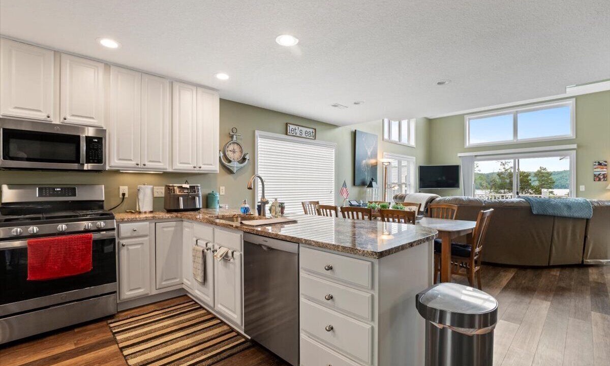 Photo of Kitchen in La Follette