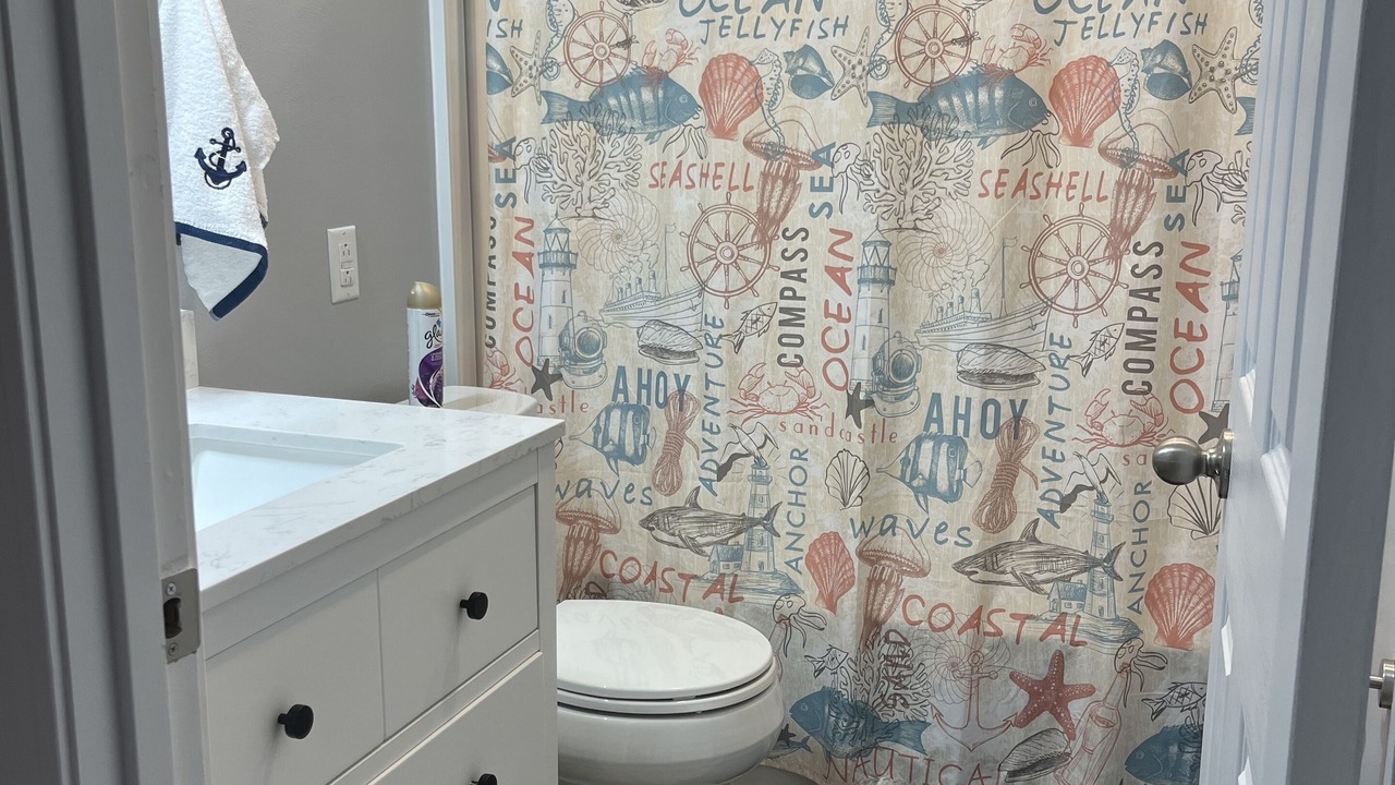 Photo of Bathroom in Byrdstown