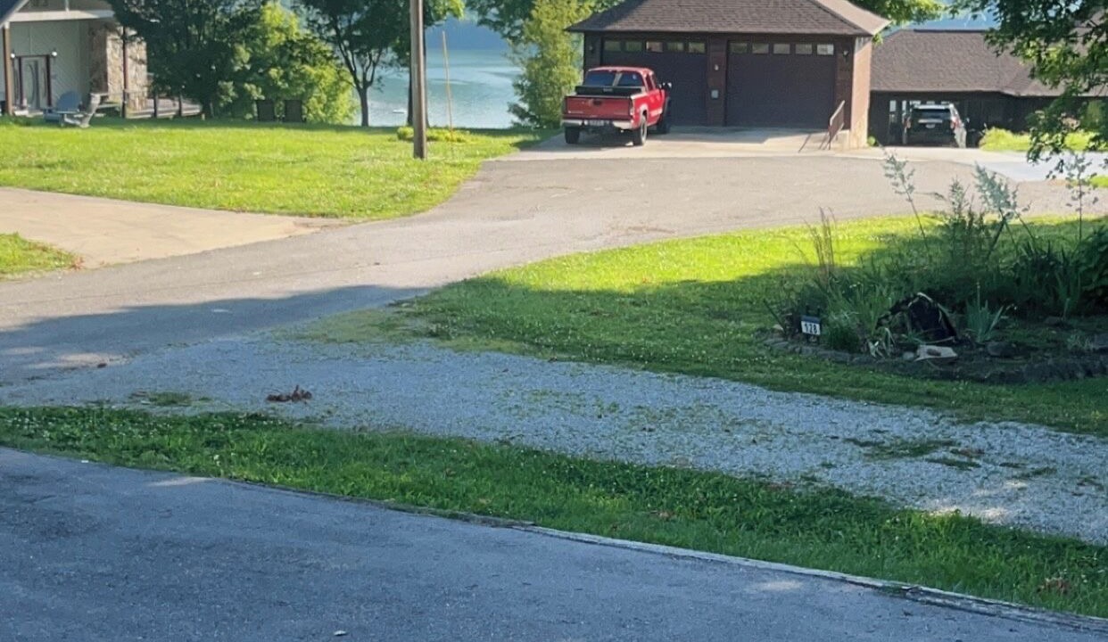 Photo of Others in Byrdstown