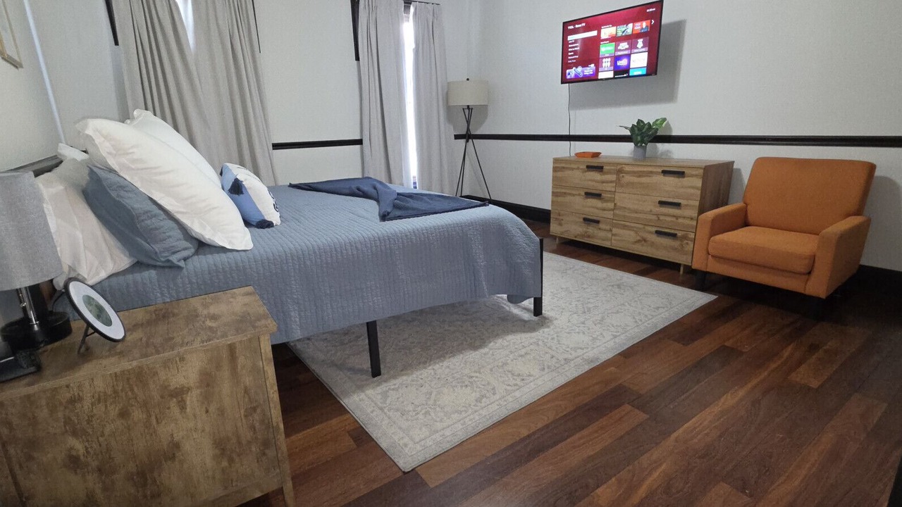 Photo of Bedroom in Knoxville