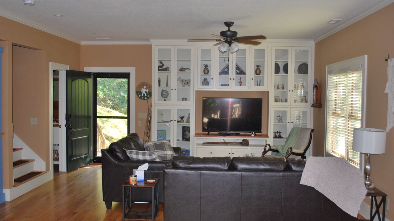 Photo of Livingroom in Sylva